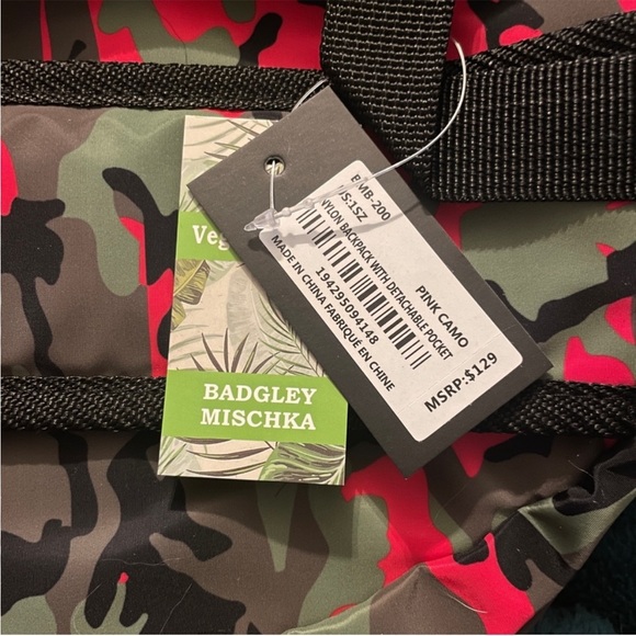 Badgley Mischka Nylon Backpack with Detachable Pocket Pink Camo NEW - Picture 3 of 3